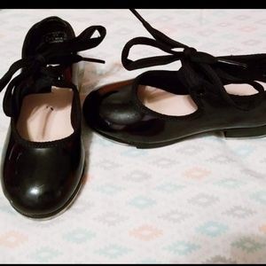 Toddler Black Tap Shoes size 9